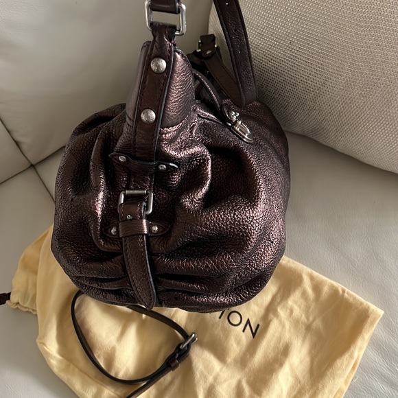 Louis Vuitton Mahina XS Shoulder Bag Mordre - Picture 6 of 16